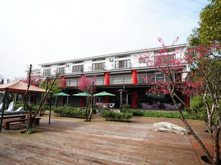 Sanyi Sakura Resort Extérieur photo